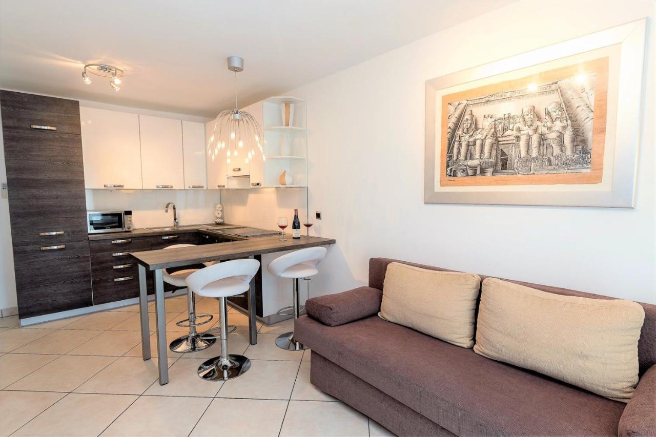Holiday House Queens With Sea View Selce Dış mekan fotoğraf