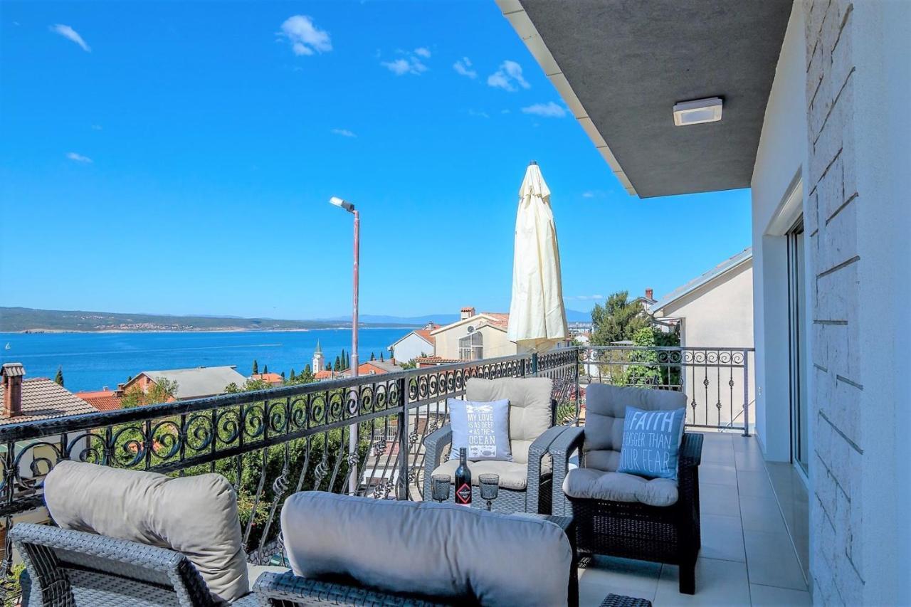Holiday House Queens With Sea View Selce Dış mekan fotoğraf