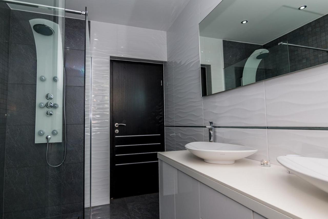 Holiday House Queens With Sea View Selce Dış mekan fotoğraf